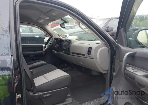 2009 GMC Sierra K1500/K1500 Sl z USA, uszkodzony, nr VIN 3GTEK13C39G272059